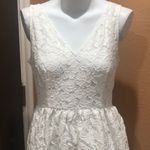 BB Dakota  white dress Photo 2