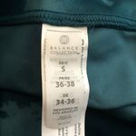 Balance Collection Leggings  Photo 3