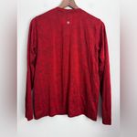 Lululemon  Swiftly Relaxed Long Sleeve Shirt Mosaic Multiply Cayenne Red Merlot 8 Photo 3