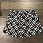 Escapada Evereve  Flowy Elastic Waist Shorts Sz M Photo 0