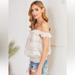 Venti 6 White Eyelet Sleeveless Top, with embroidered gold thread Size M Photo 1