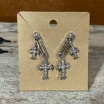New pierced earrings silver tone Photo 0