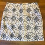 J.Crew  size 6 embroidered floral mini pencil cotton white navy skirt. Photo 0