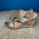 Jack Rogers  Tinsley High Wedge Sandals Metallic Gold Leather Womens Size 9 Photo 5