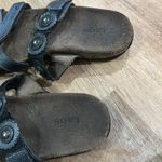 TAOS | Oasis Leather Strappy Silver Metallic Medallion Sandals Size 7 Photo 3