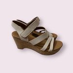 Naturalizer  Cream Cork Wedge Sandals Sz 7 Photo 1
