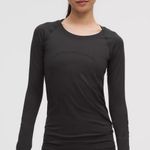 Lululemon  swiftly tech long sleeve 2.0 black size 10 hip length shirt pullover Photo 2