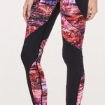 Lululemon  Sweat & Repeat Tight Yoga Leggings Activewear Everlux Fabric Black SZ4 Photo 0