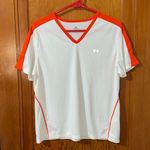 Under Armour  shirt size large. Photo 0