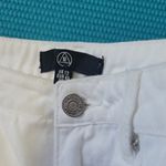 Missguided  Women's White Frayed Hem Shorts Size 8 Photo 1