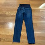 Old Navy  maternity full panel skinny lightly distressed jeans size 6 . Photo 3
