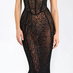 Miss Circle Velvet Detail Mesh Maxi Dress Black Size XS Photo 0