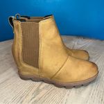 Sorel  Joan of Arctic Wedge II Waterproof Winter Chelsea Boot Camel Tan Women’s 8 Photo 1
