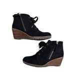 Dr. Scholls Women's Black Wedge Ankle Bootie Size 8 Photo 3