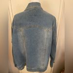 Crest Jeans vintage med wash distressed denim jacket floral embroidery. Size 3X Blue Photo 5