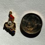 Disney Goofy Charm vintage 1970’s enamel official licensed highly detailed Photo 6
