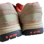 Hi-Tec Women's Bandera
Waterproof Hiking Low Top Boot
Taupe/Blush Size 8 Photo 7