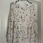 First Love women’s white star sweater Photo 1