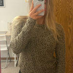 Z Supply Leapord print long sleeve Photo 0