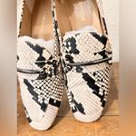 Enzo Angiolini  Women's
Snakeskin Loafers size 7 great condition Photo 2