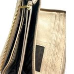 Steve Madden Women's Light Tan Full Zip Wallet w/ Detachable Wristlet Strap Photo 3
