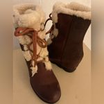 Sorel  Women's Brown suede leather Shearling platform Joan of artic boots 9.5 Photo 1