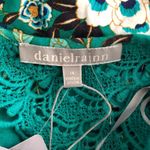 Daniel Rainn  NWT Woman’s Fantine Green Floral Floral V Neck Crochet Lace Size 1X Photo 4