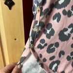 White Birch Long sleeve leopard print tee Photo 1