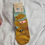 Blue Q  Basically Psychic Women's Ankle Socks Novelty Photo 2
