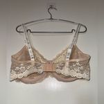 Wacoal Cream Lace Trim Underwire Bra Photo 2
