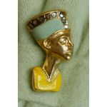 Vintage Cleopatra Egyptian small brooch. Gold Photo 0