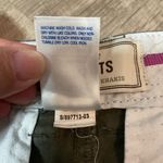 Old Navy Women’s  Army Green Perfect 5” Shorts Size 4 (Fit a little bigger) Photo 2