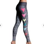 Onzie  Pants Womens Small‎ Medium Hot Yoga Legging Gray Multicolor Triangle Print Photo 6