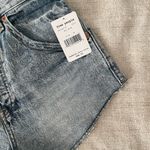 Free People high waisted mid blue raw hem shorts NWT size 26 Photo 3