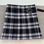 No Boundaries No Boundariea Black and White Plaid Pleated Mini Skirt Kilt w Buckle Detail XS Photo 7