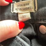 Madewell  women’s high rise denim shorts in black‎ size 25 Photo 4