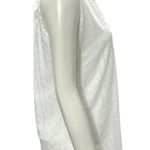 Medium White Sleeveless V Neck Top Eyelet Pattern Polyester Rayon Spandex Blend Size undefined Photo 3
