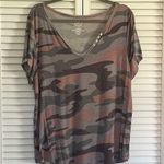 Maurice's Maurice’s Camo V-Neck Women 1x Top EUC Photo 0