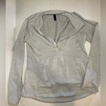 Kyodan  Light Gray Textured Top Photo 1
