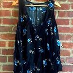 Kendall + Kylie 💙 Blue Floral Keyhole Dress Photo 2