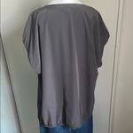 Lands’ End Pleat Shoulder V Photo 9