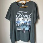 Ford Bronco Graphic T Photo 2