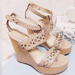 Chloé Authentic CHLOE Nude Leather Scalloped / Perforated Sandals / Wedges Photo 0