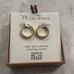 Gold hoop earrings Photo 0