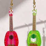 Boutique Pink & green guitar 🎸 missmatch earrings​​​​​​​​​​​​​​​​​​​​​​ Photo 0