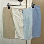 Colorblock Blue and Cream Skirt Size Large W 15” L 16” Tan Photo 1