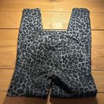 Good American  good waist crop animal print 2/26 Photo 8