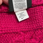 Nike Women's NSW Cable Knit Magenta Beanie Photo 5