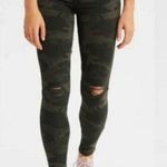 American Eagle AEO Distressed Camo Skinny Jegging Jeans 2 S Photo 0