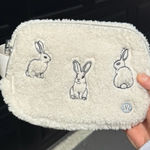 Lululemon Everywhere Belt Bag New Year 1L
Fleece Lunar Rabbit Plush Embroidery Photo 0